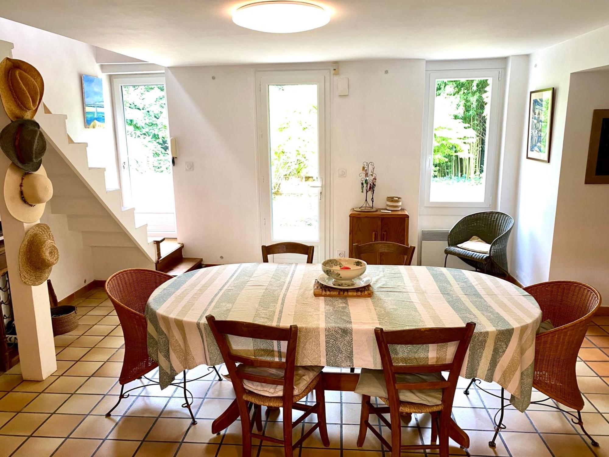 Gite La Maison De La Pimpine Lignan De Bordeaux Buitenkant foto