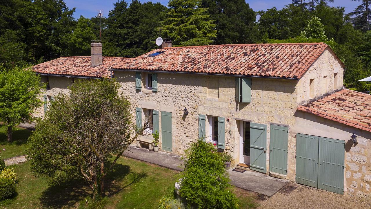 Gite La Maison De La Pimpine Lignan De Bordeaux Buitenkant foto